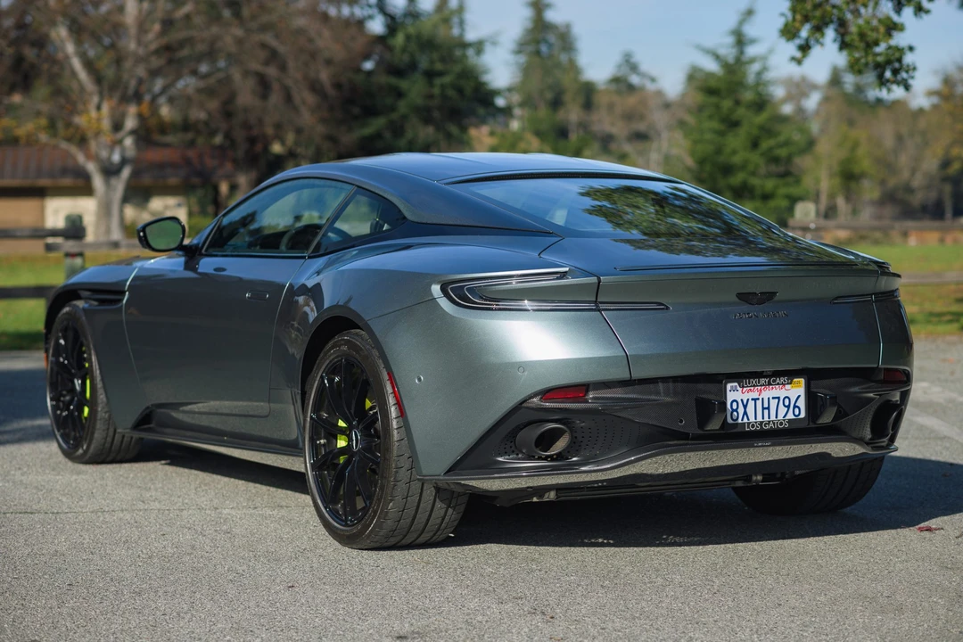 2021 Aston Martin DB11 AMR - Image 4 of 31