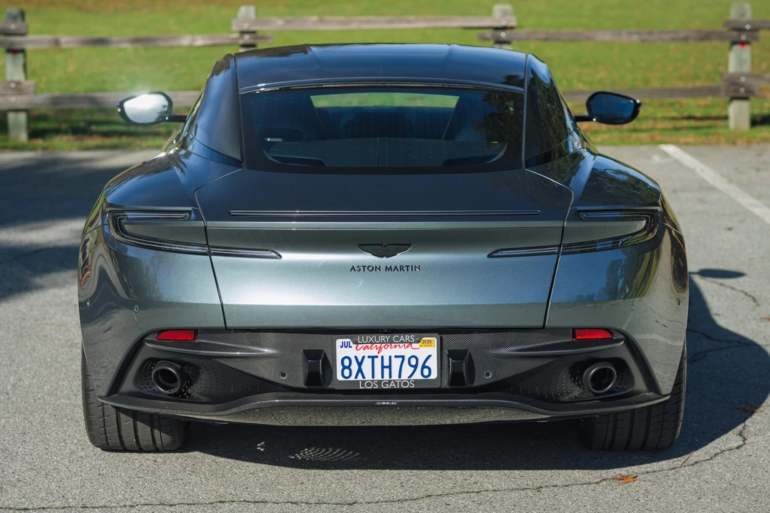 2021 Aston Martin DB11 AMR - Image 7 of 31