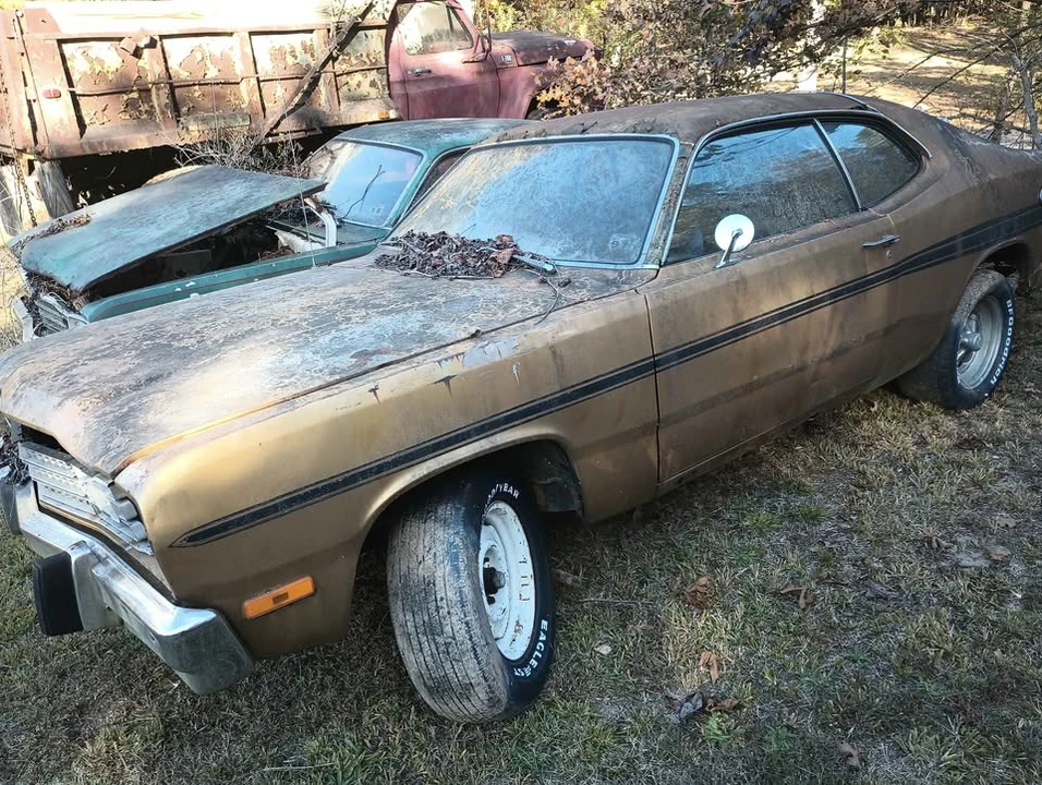 Plymouth Duster - Image 9 of 10