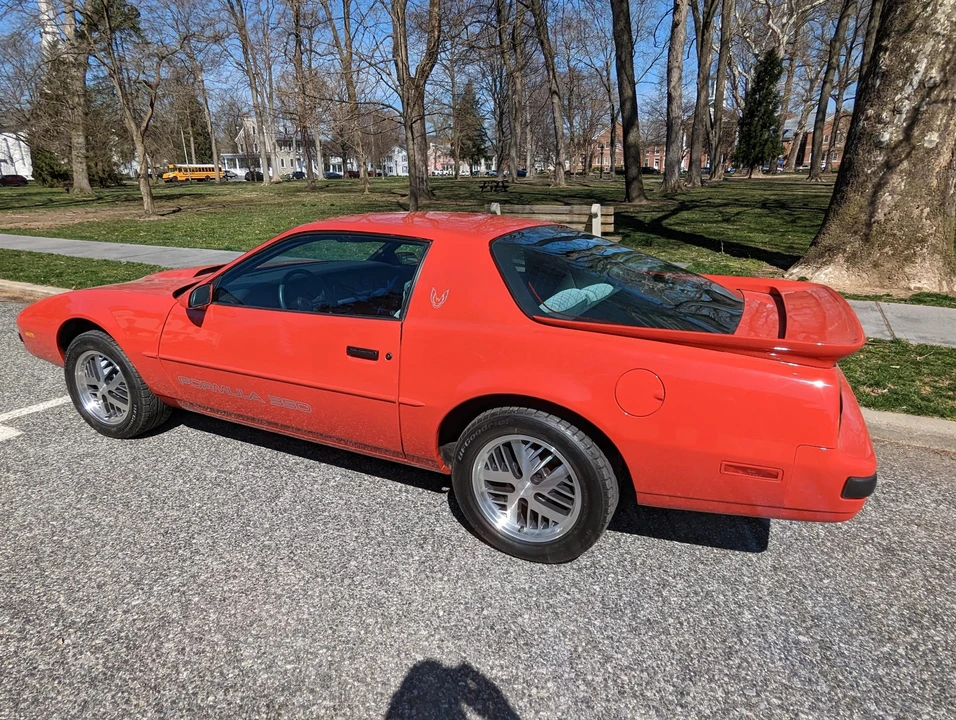 1987 Pontiac Firebird 3rd Gen - Image 3 of 31