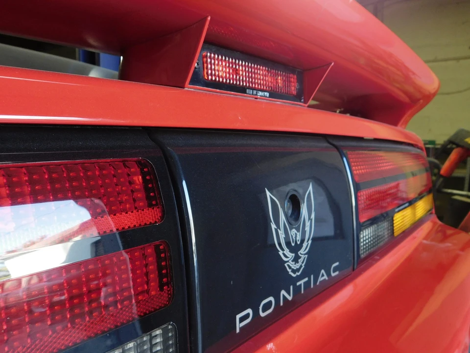1987 Pontiac Firebird 3rd Gen - Image 21 of 31
