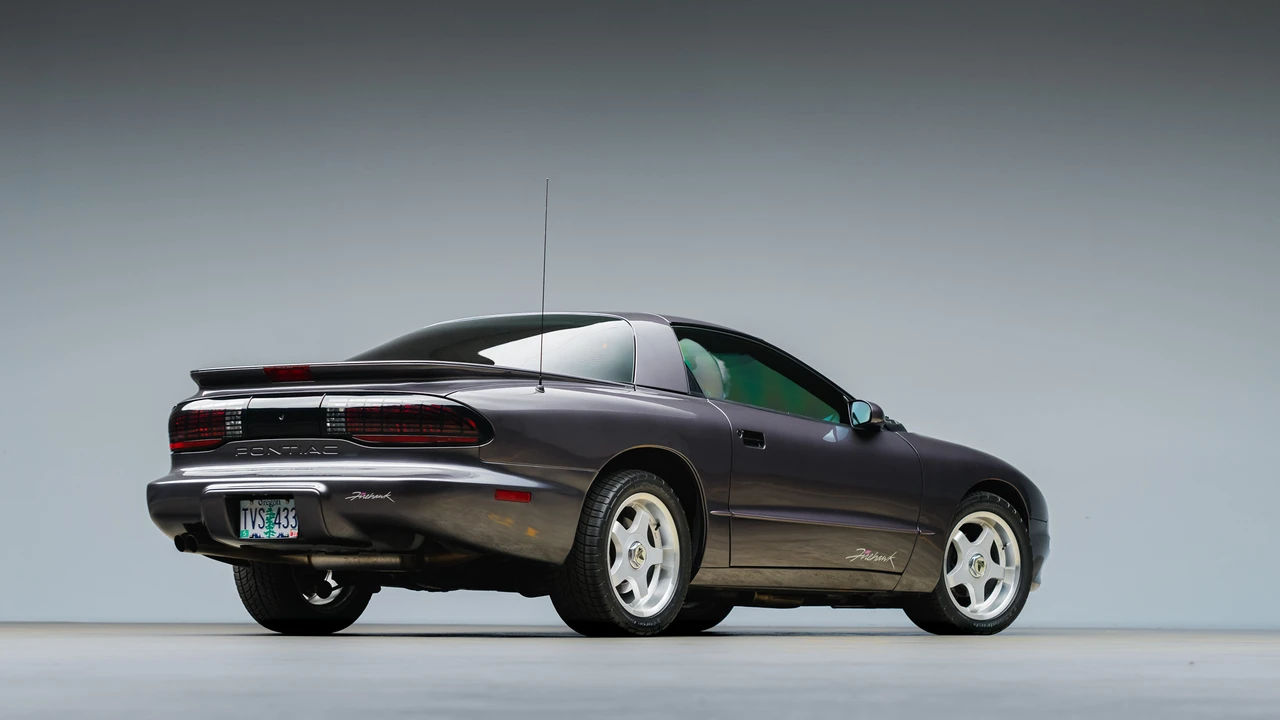1994 Pontiac Firebird Trans Am 4th Gen - Image 17 of 31