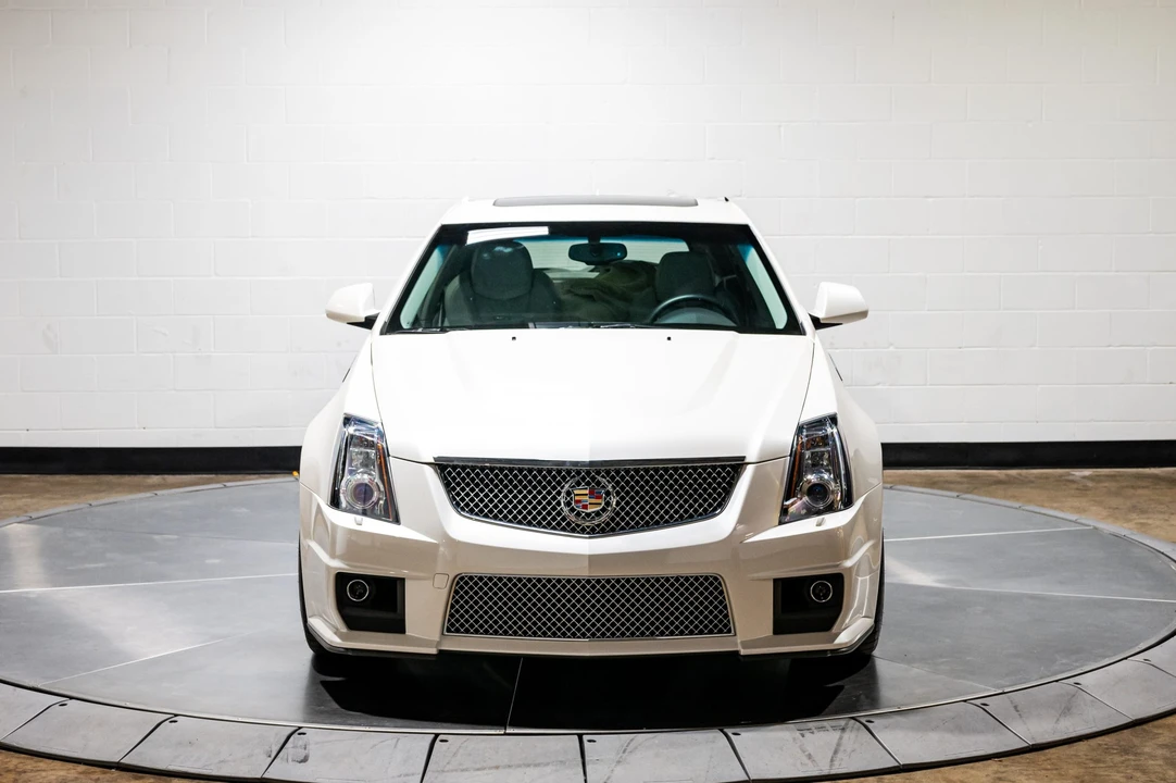 2011 Cadillac CTS-V 2nd Gen - Image 25 of 31