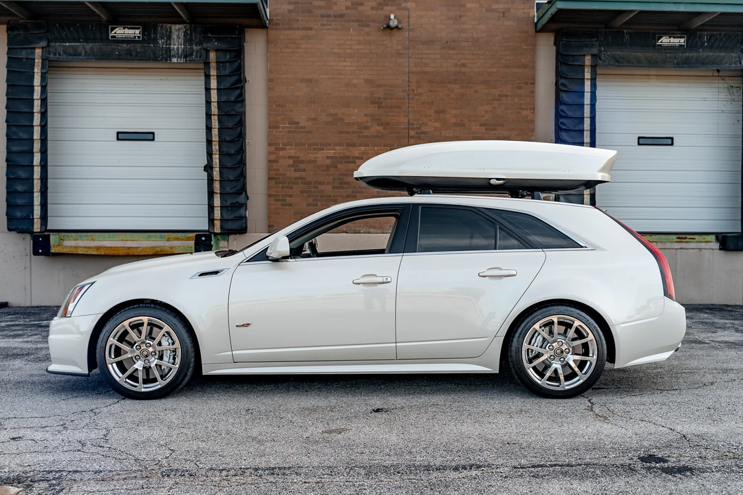2011 Cadillac CTS-V 2nd Gen - Image 4 of 31