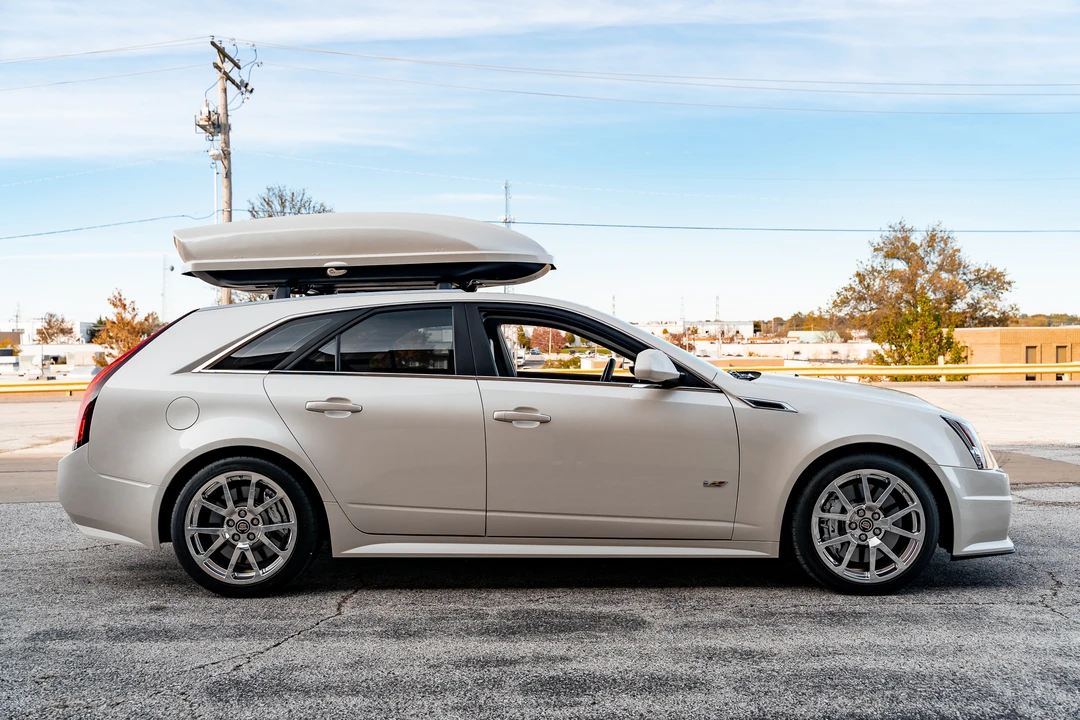 2011 Cadillac CTS-V 2nd Gen - Image 10 of 31