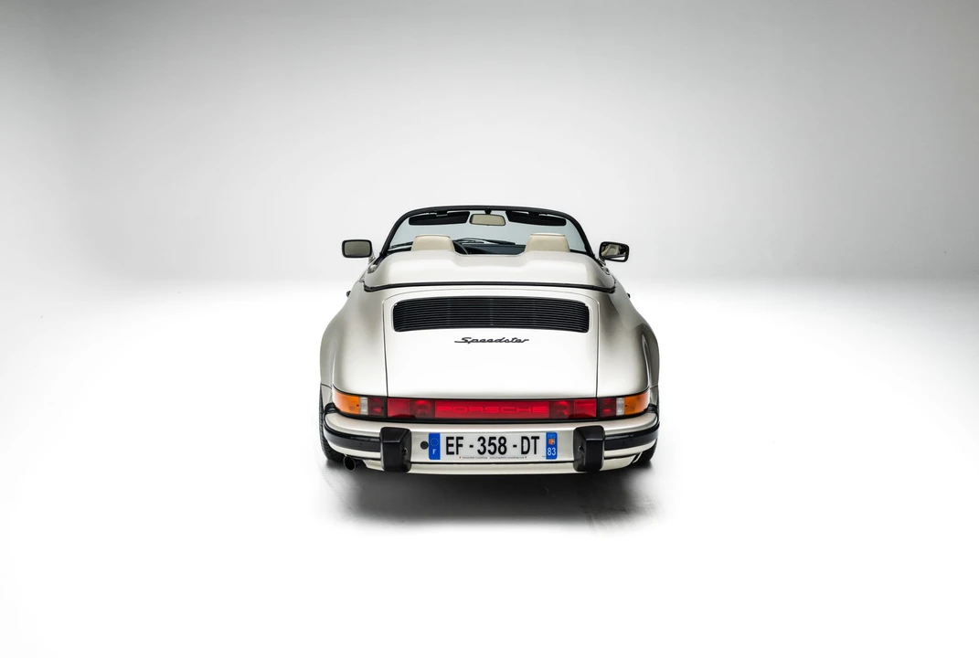 1989 Porsche 911 Carrera 3.2 - Image 10 of 31