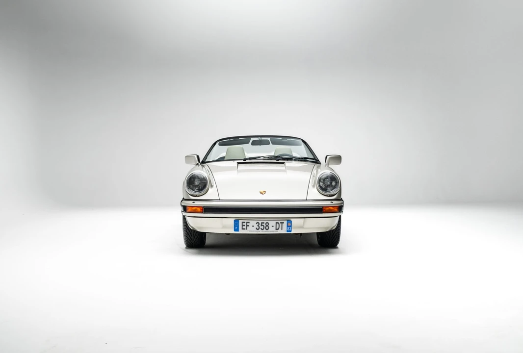 1989 Porsche 911 Carrera 3.2 - Image 27 of 31