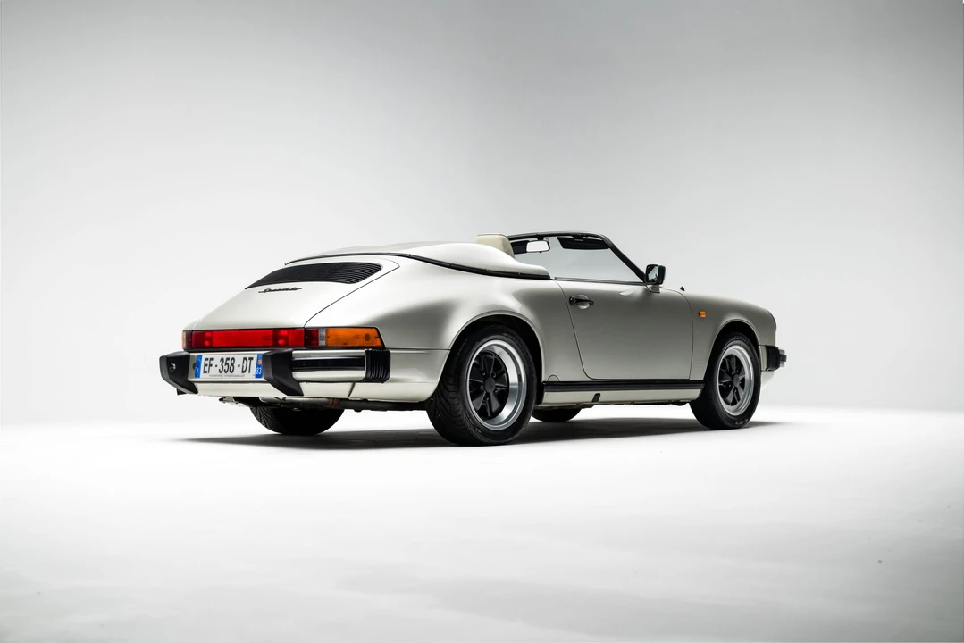 1989 Porsche 911 Carrera 3.2 - Image 14 of 31