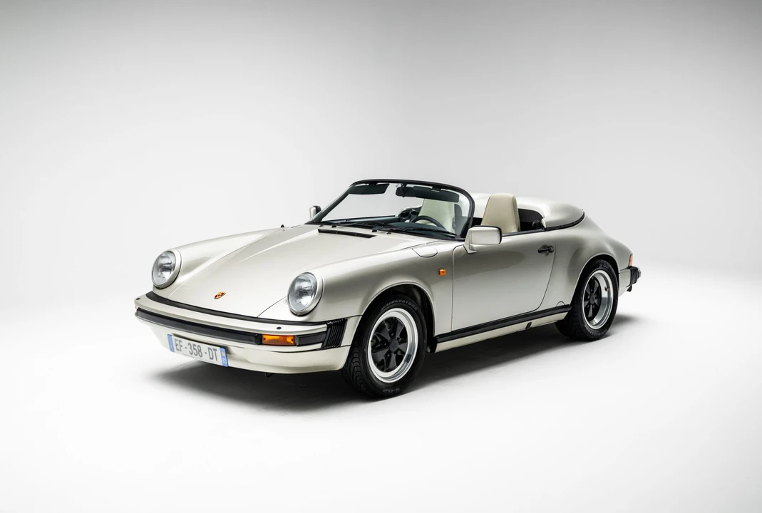 1989 Porsche 911 Carrera 3.2 - Image 2 of 31