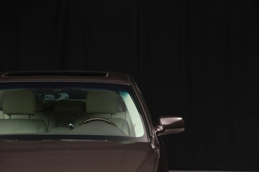 2009 Cadillac DTS - Image 18 of 31