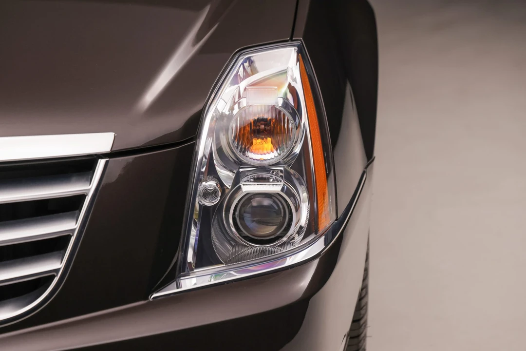 2009 Cadillac DTS - Image 27 of 31