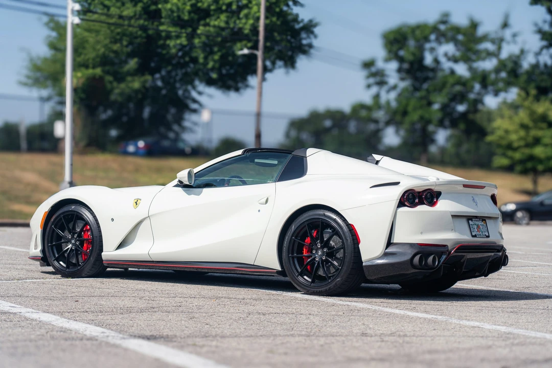 2022 Ferrari 812 GTS - Image 8 of 31