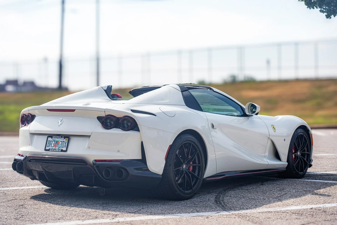 2022 Ferrari 812 GTS - Image 6 of 31