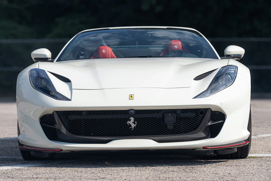 2022 Ferrari 812 GTS - Image 3 of 31