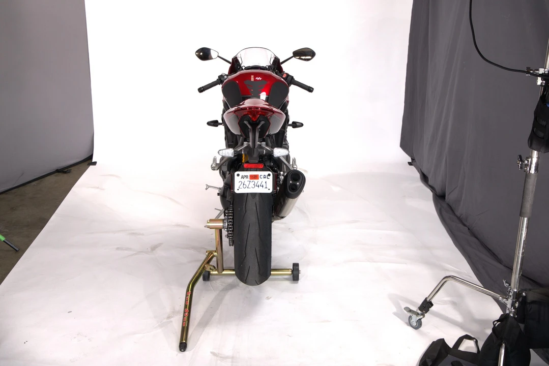 2024 Triumph Speed Triple - Image 13 of 31