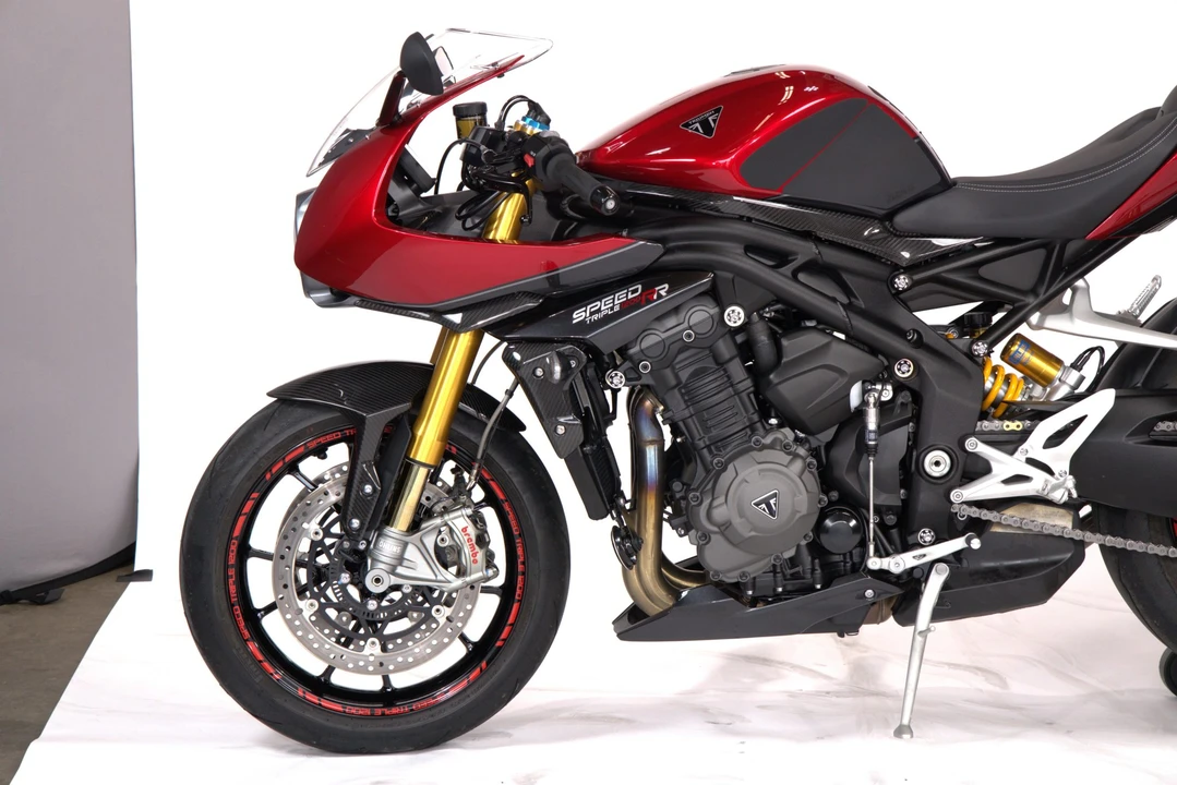 2024 Triumph Speed Triple - Image 27 of 31