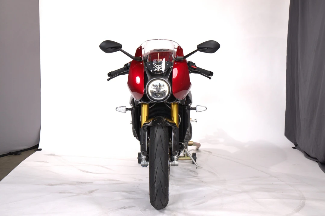 2024 Triumph Speed Triple - Image 26 of 31