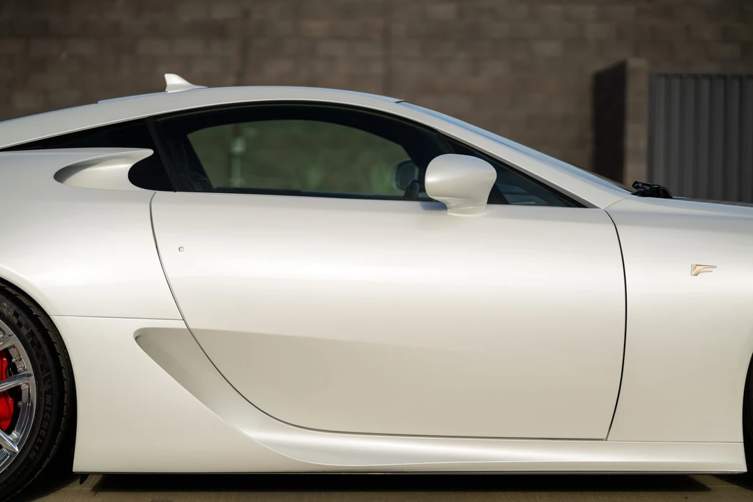 2012 Lexus LFA - Image 13 of 31
