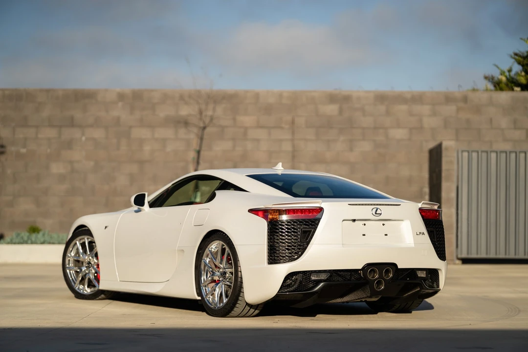 2012 Lexus LFA - Image 9 of 31