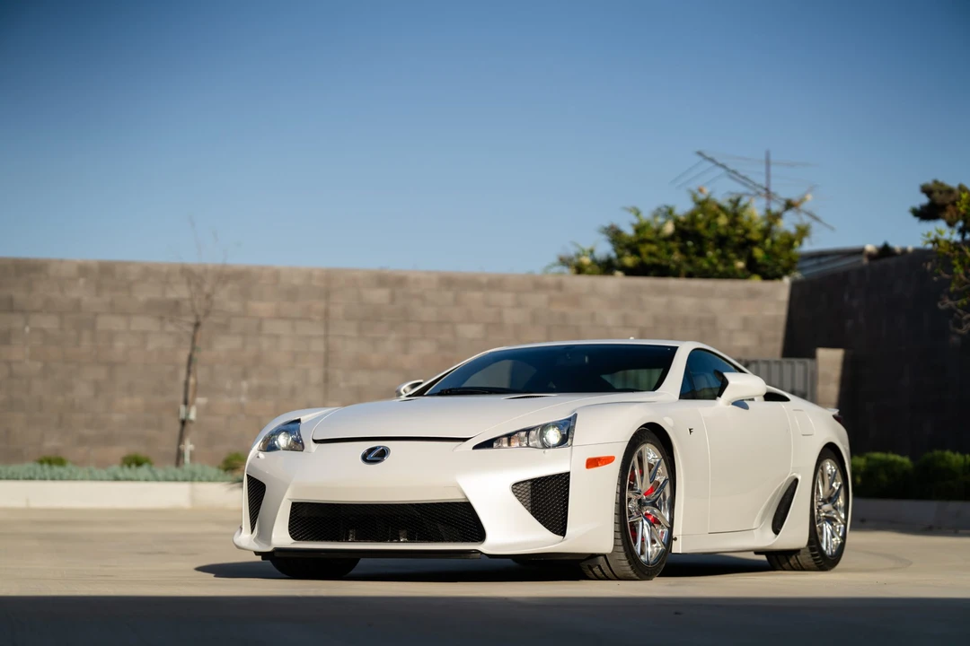 2012 Lexus LFA - Image 3 of 31