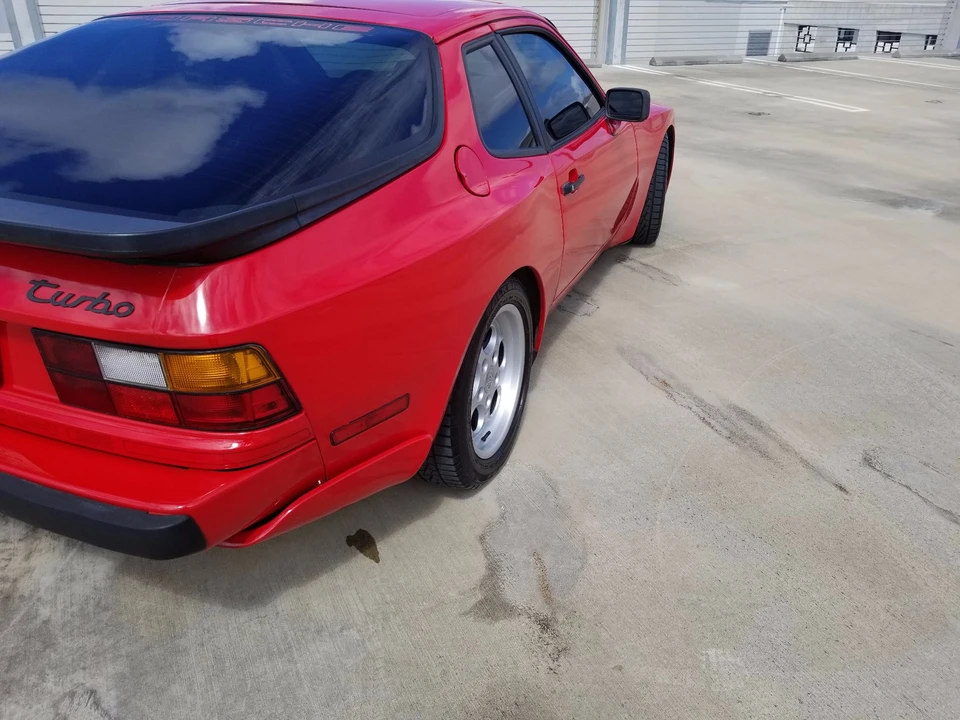 1986 Porsche 944 Turbo - Image 23 of 31
