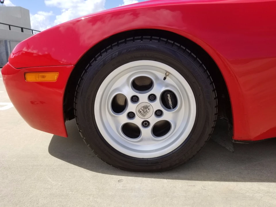 1986 Porsche 944 Turbo - Image 30 of 31