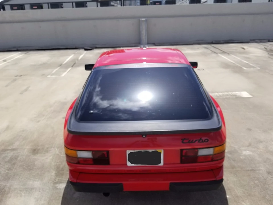 1986 Porsche 944 Turbo - Image 10 of 31