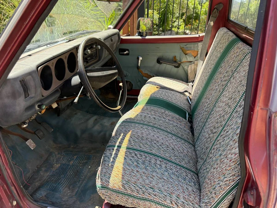 1975 Nissan - Image 2 of 5