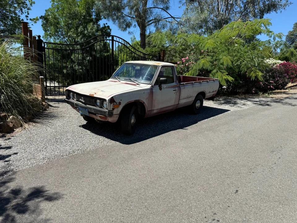 1975 Nissan - Image 5 of 5