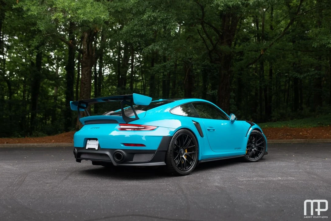 2018 Porsche 991 GT2 RS - Image 4 of 15
