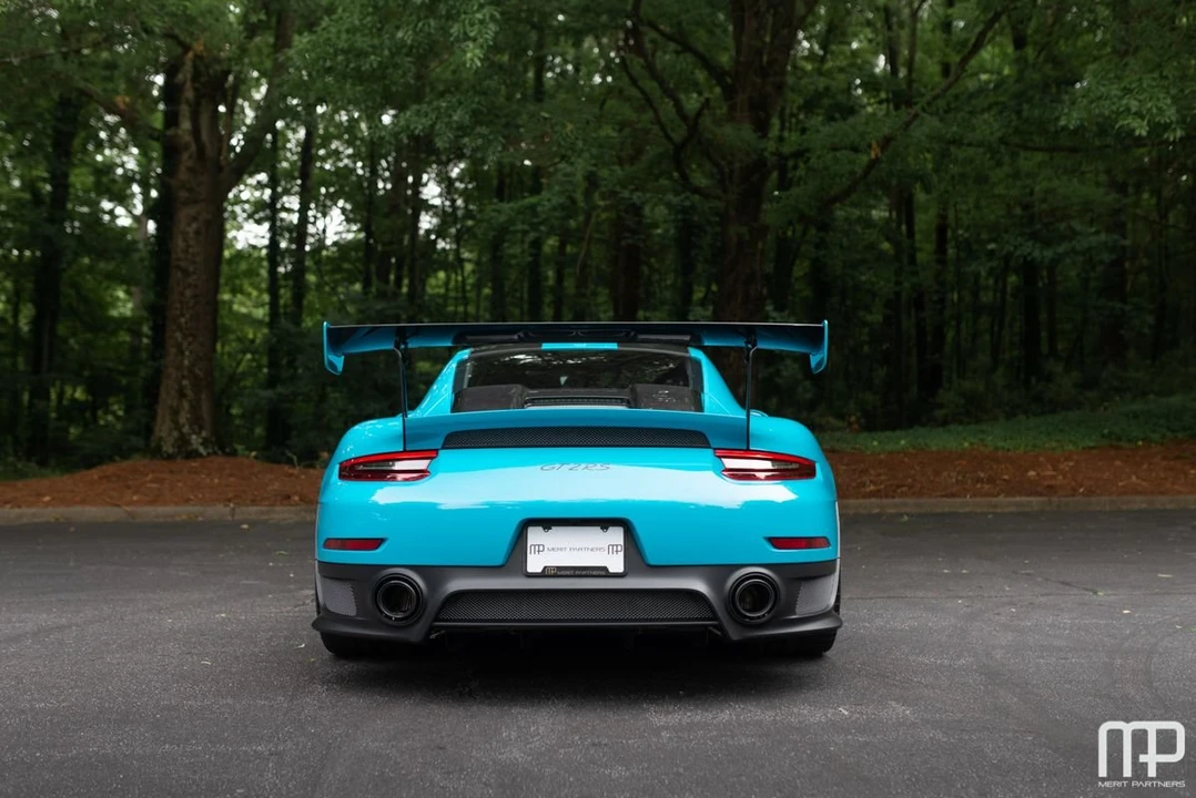 2018 Porsche 991 GT2 RS - Image 5 of 15