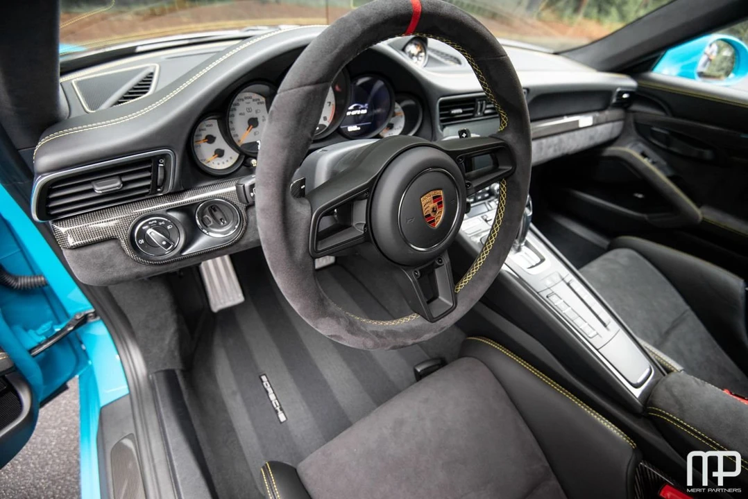 2018 Porsche 991 GT2 RS - Image 12 of 15