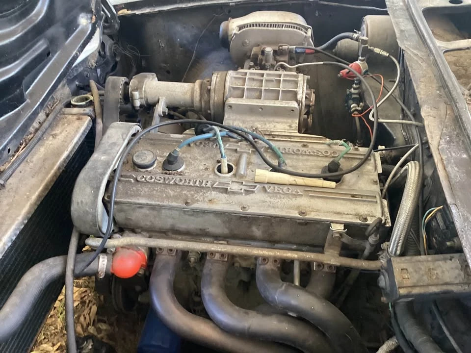 Chevrolet Vega - Image 2 of 2
