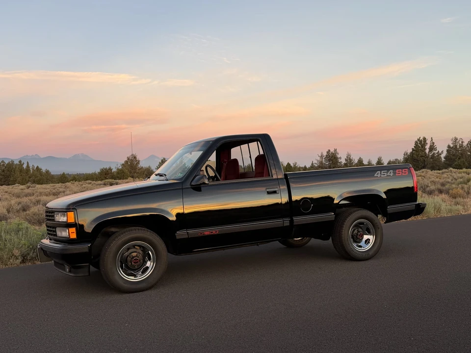 1990 Chevrolet 454 SS - Image 8 of 31