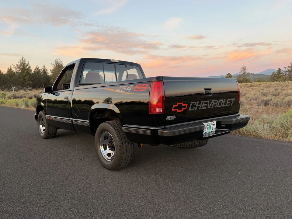 1990 Chevrolet 454 SS - Image 13 of 31