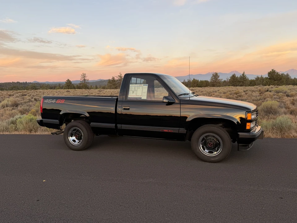1990 Chevrolet 454 SS - Image 18 of 31
