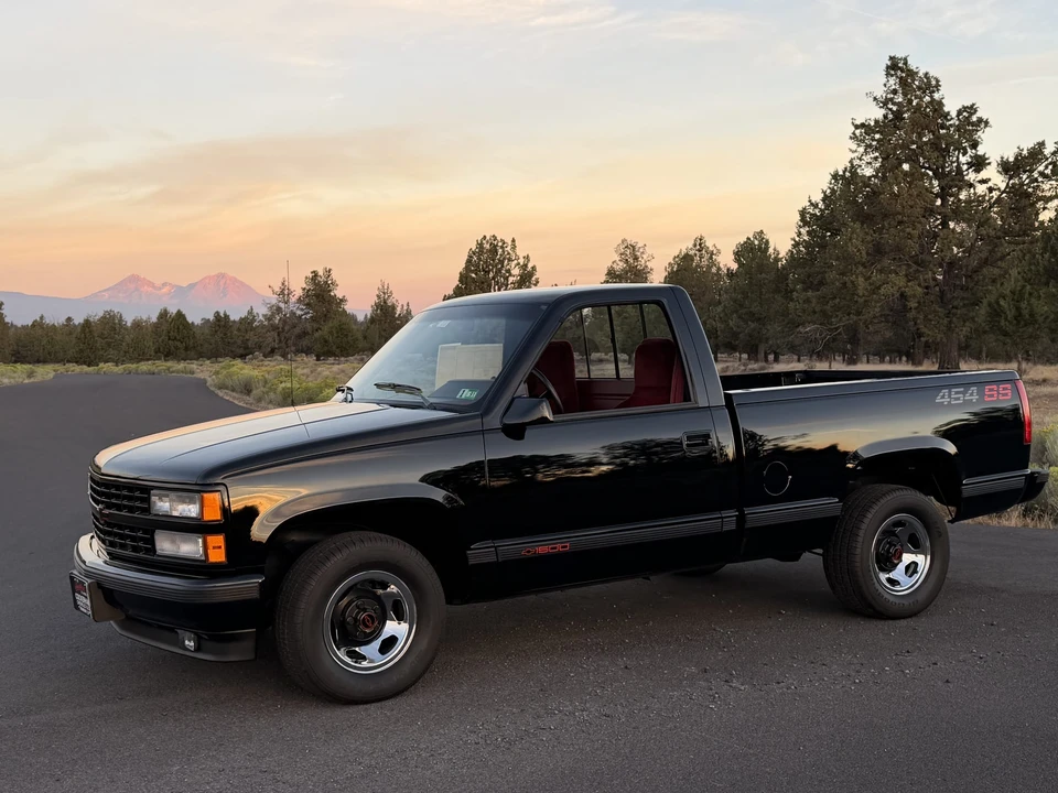 1990 Chevrolet 454 SS - Image 6 of 31
