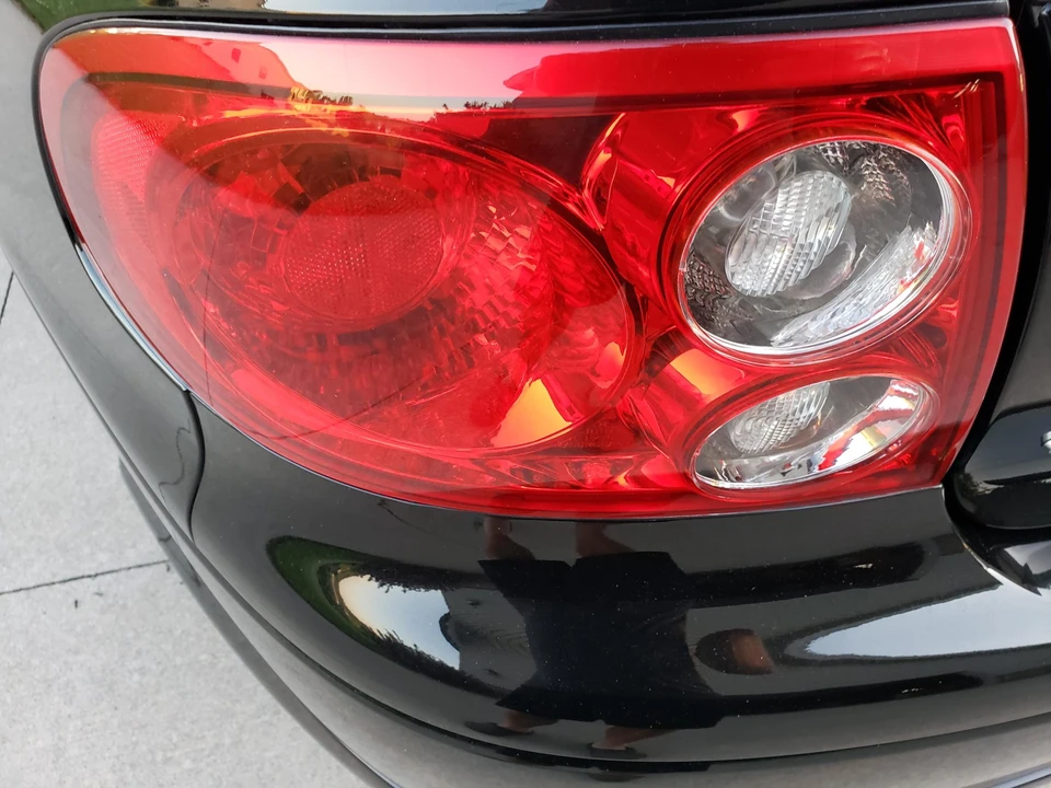 2004 Pontiac GTO 4th Gen - Image 11 of 31