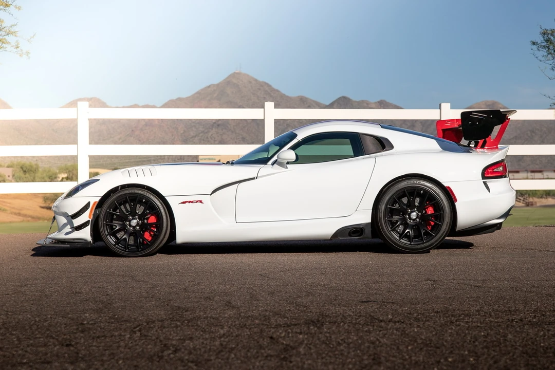 2017 Dodge Viper ACR 5th Gen - Image 17 of 31
