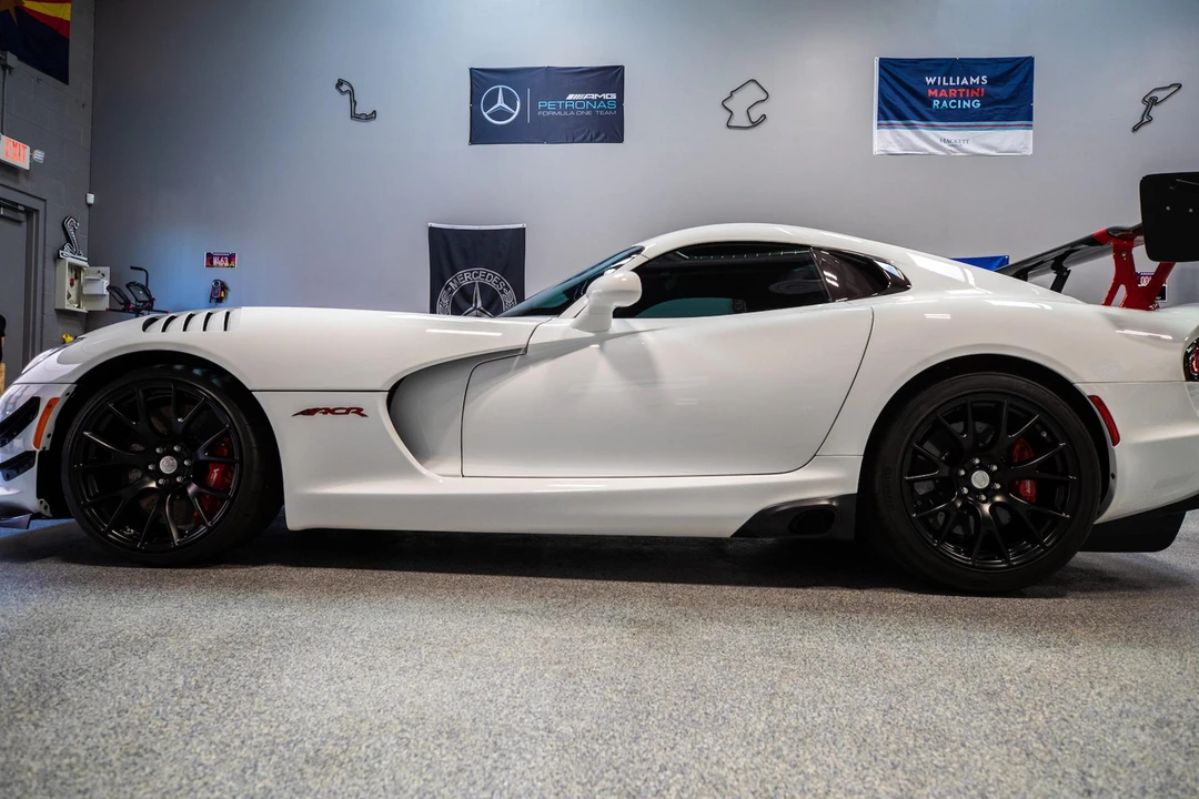 2017 Dodge Viper ACR 5th Gen - Image 20 of 31