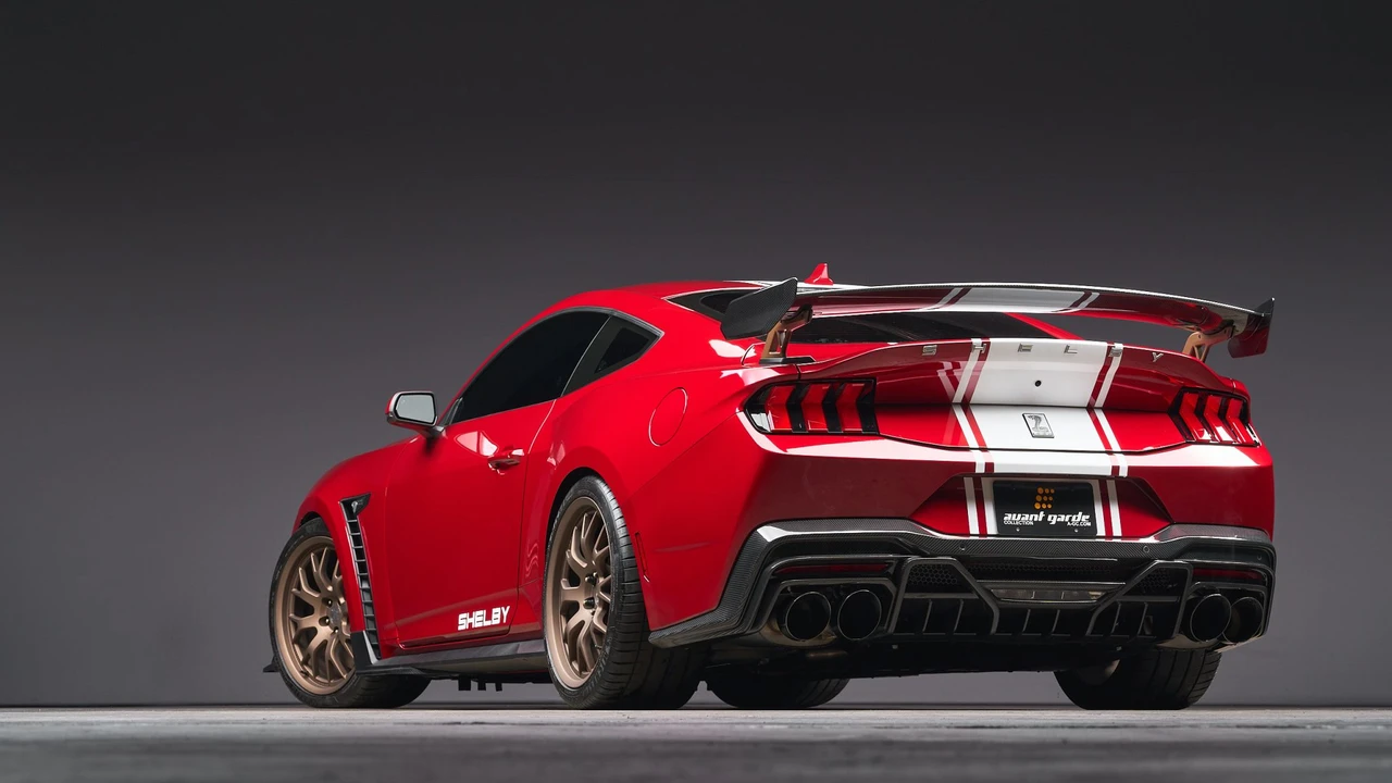 2024 Ford Shelby Mustang - Image 11 of 31