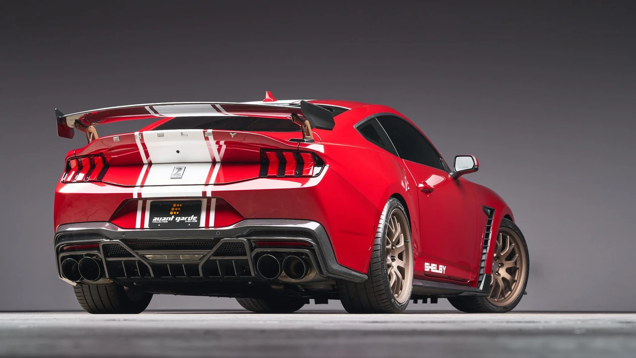 2024 Ford Shelby Mustang - Image 9 of 31