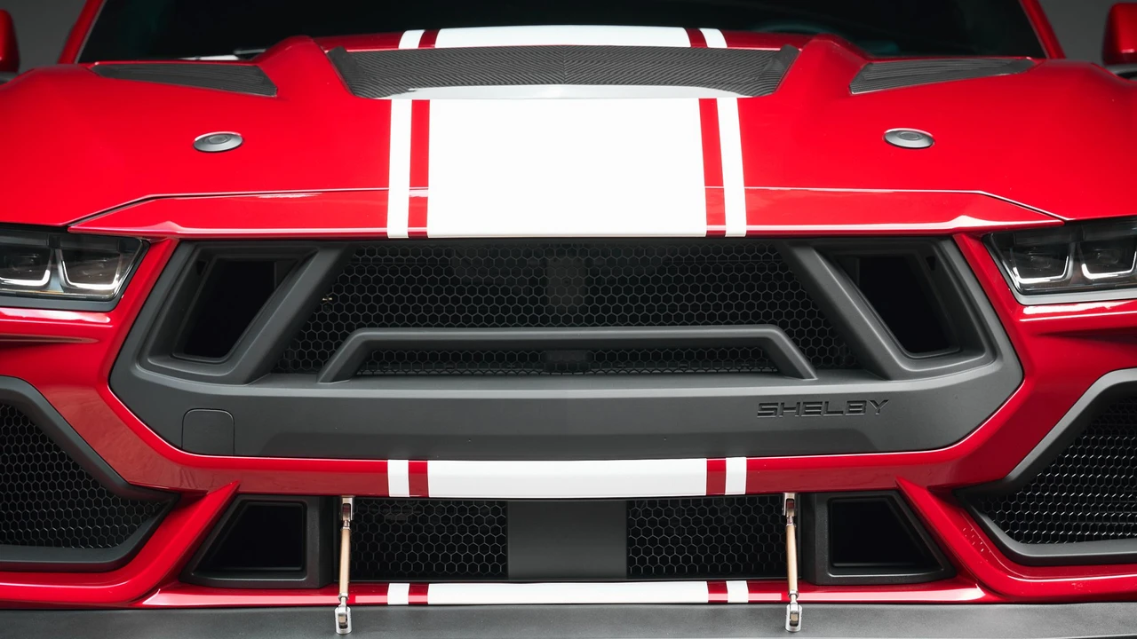 2024 Ford Shelby Mustang - Image 16 of 31