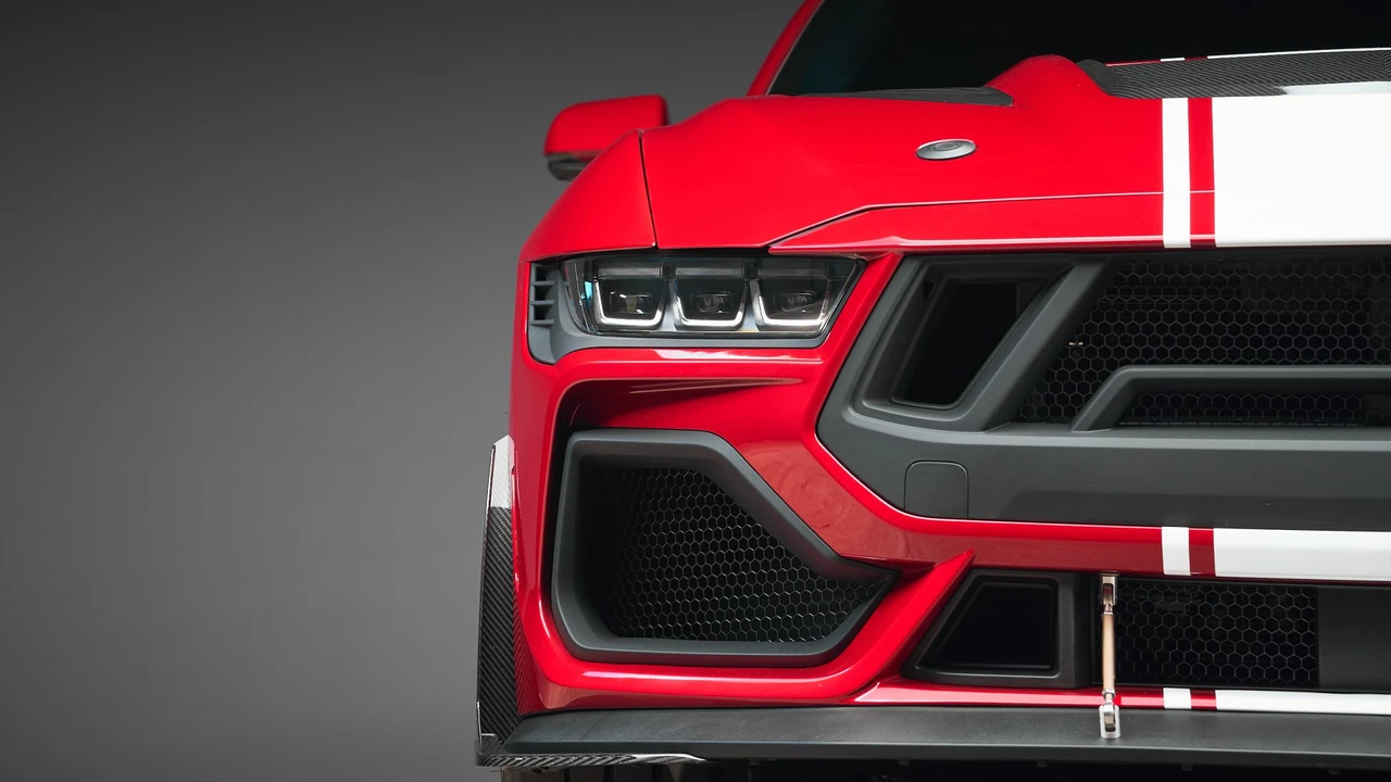 2024 Ford Shelby Mustang - Image 17 of 31