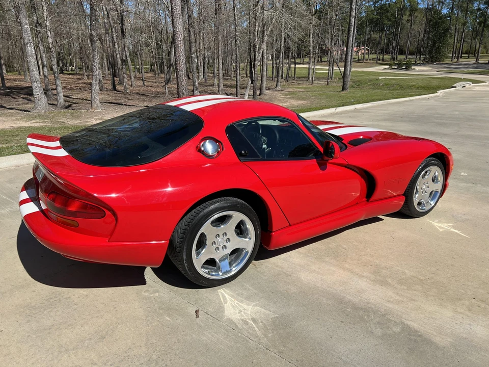2002 Dodge Viper GTS 2nd Gen - Image 28 of 31