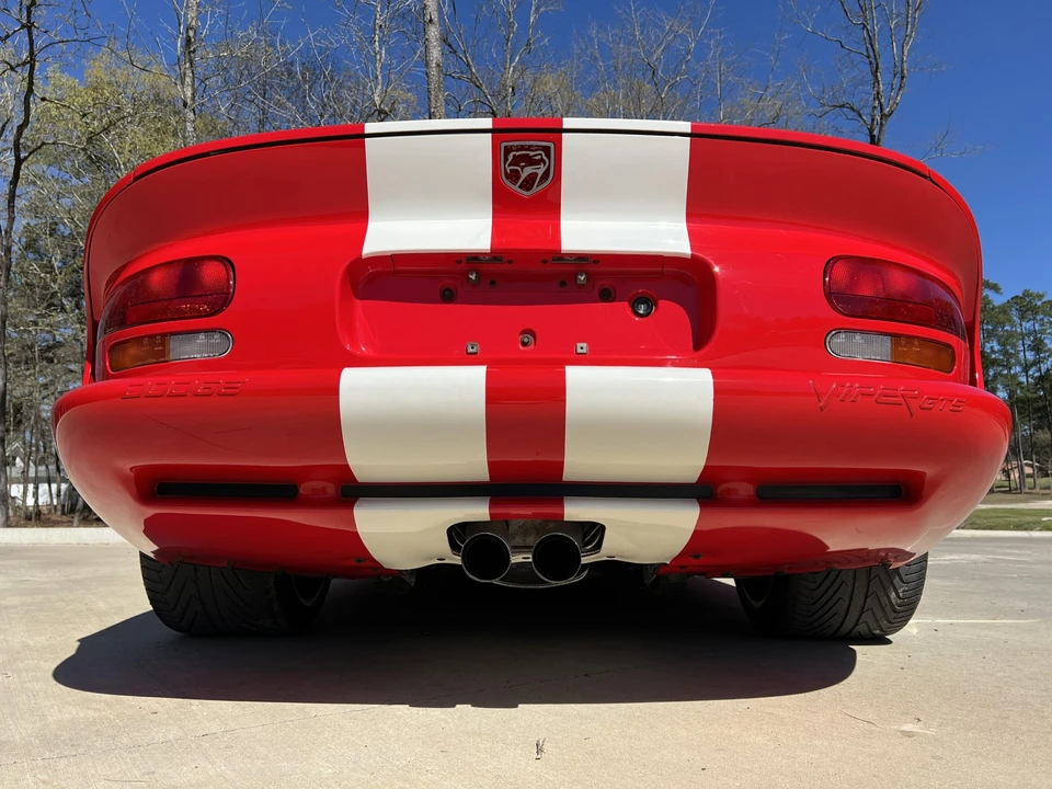 2002 Dodge Viper GTS 2nd Gen - Image 21 of 31