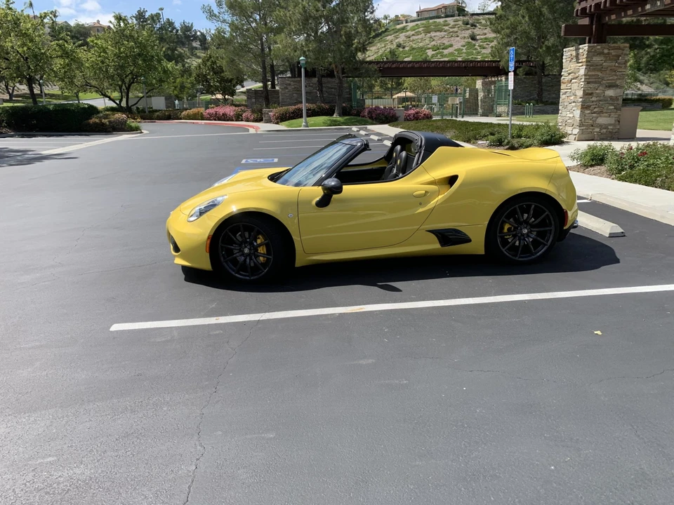 2016 Alfa Romeo 4C Spider - Image 26 of 31
