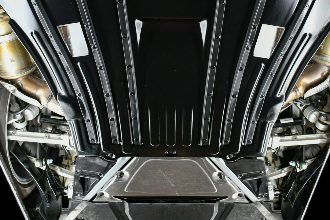 2023 Porsche 992 GT3 - Image 7 of 9