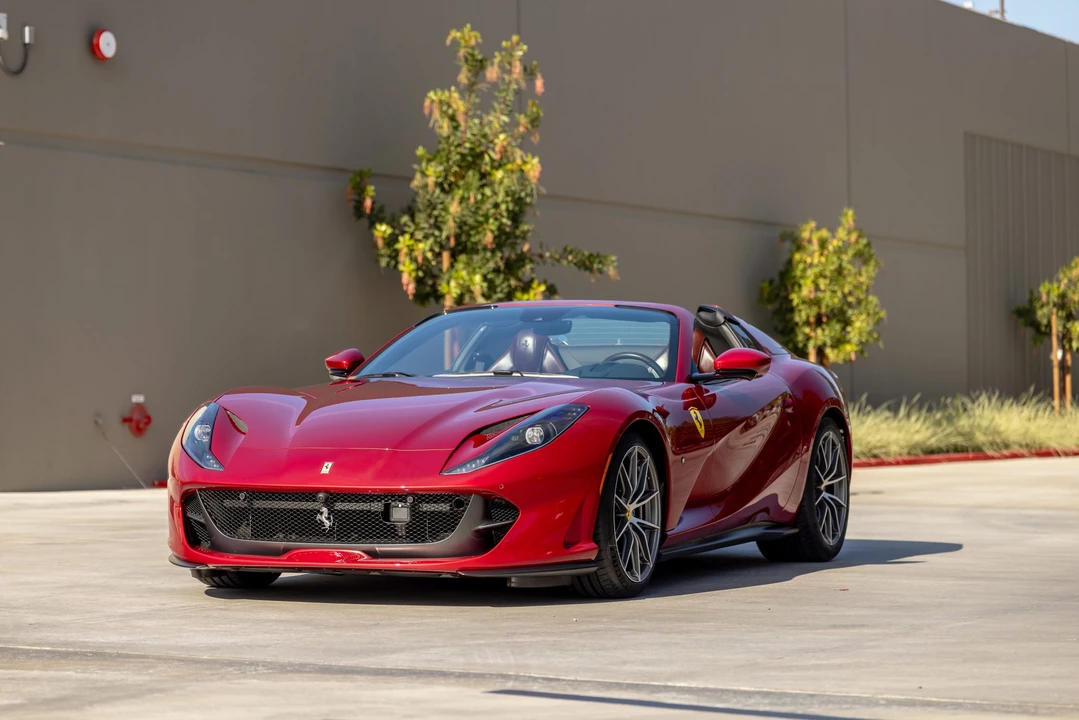 2022 Ferrari 812 GTS - Image 2 of 31