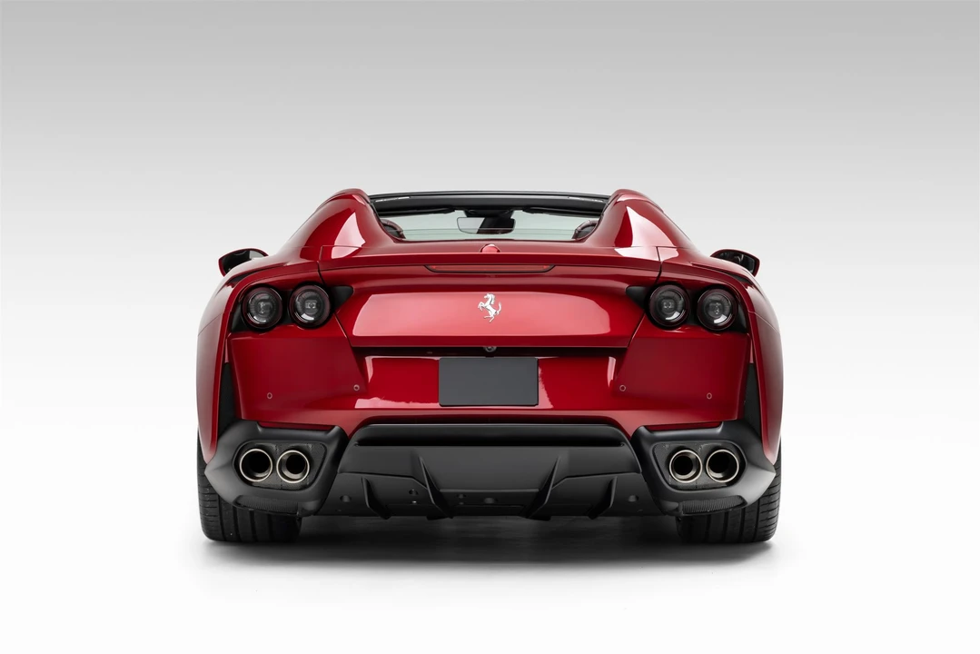 2022 Ferrari 812 GTS - Image 30 of 31